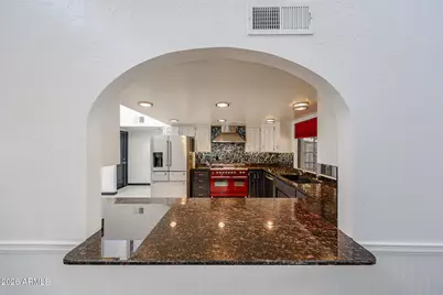 8444 N 7th Avenue, Phoenix, AZ 85021 - Photo 9