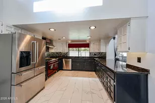 8444 N 7th Ave, Phoenix, AZ 85021 - Photo 11