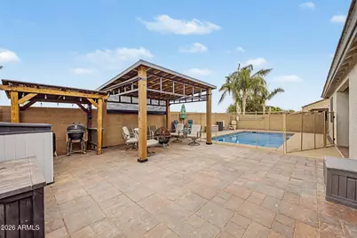 744 W Desert Hollow Drive, San Tan Valley, AZ 85143 - Photo 19