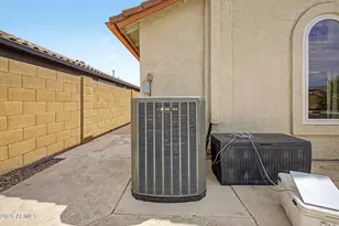 146 W Corriente Ct, San Tan Valley, AZ 85143 - Photo 35