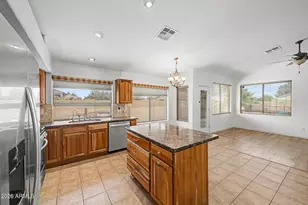 146 W Corriente Ct, San Tan Valley, AZ 85143 - Photo 13