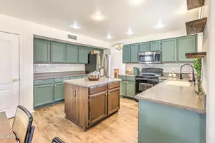 8602 W Joan De Arc Ave, Peoria, AZ 85381 - Photo 5
