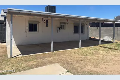 7965 W Montecito Avenue, Phoenix, AZ 85033 - Photo 3
