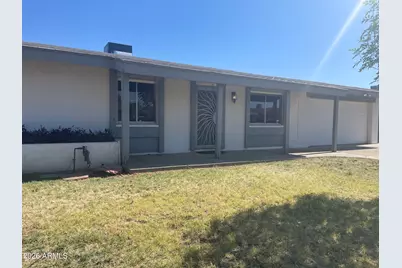 7965 W Montecito Avenue, Phoenix, AZ 85033 - Photo 13