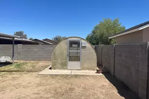 7965 W Montecito Ave, Phoenix, AZ 85033 - Photo 5