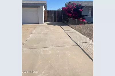 7965 W Montecito Avenue, Phoenix, AZ 85033 - Photo 15