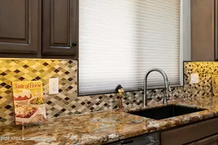 13336 W Andrew Ln, Peoria, AZ 85383 - Photo 17