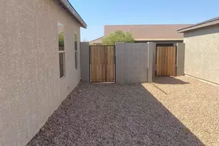 101 E Bobcat Pl, Casa Grande, AZ 85122 - Photo 3