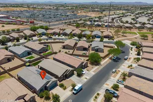 40579 W Jenna Ln, Maricopa, AZ 85138 - Photo 5