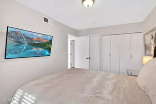 8558 E Indian School Rd, Scottsdale, AZ 85251 - Photo 33