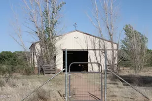 10177 S X7 Ranch Rd, Hereford, AZ 85615 - Photo 17