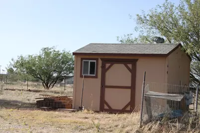 10177 S X7 Ranch Road, Hereford, AZ 85615 - Photo 23
