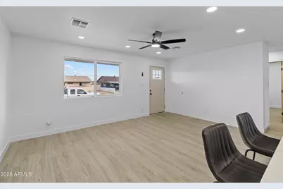 231 W Winston Drive, Phoenix, AZ 85041 - Photo 3