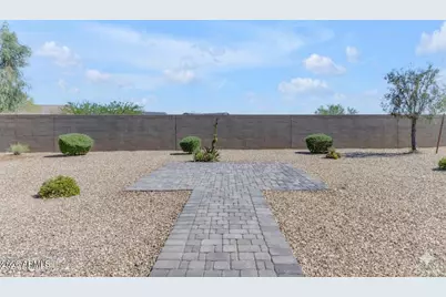 18076 W Redwood Lane, Goodyear, AZ 85338 - Photo 21