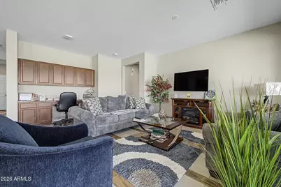 18076 W Redwood Lane, Goodyear, AZ 85338 - Photo 7