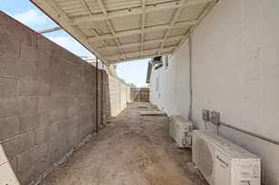 3519 W Orchid Ln, Phoenix, AZ 85051 - Photo 39