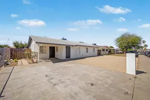 3519 W Orchid Ln, Phoenix, AZ 85051 - Photo 3