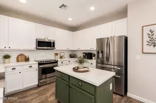 32 W Desert Vista Trail, San Tan Valley, AZ 85143 - Photo 7