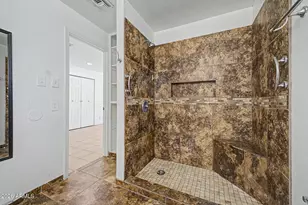 2031 N 37th Dr, Phoenix, AZ 85009 - Photo 19
