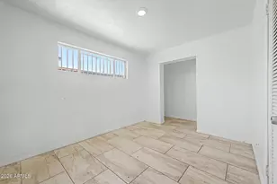 2031 N 37th Dr, Phoenix, AZ 85009 - Photo 25