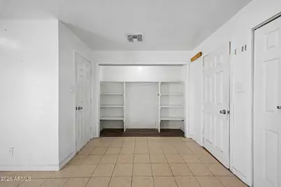 2031 N 37th Drive, Phoenix, AZ 85009 - Photo 17