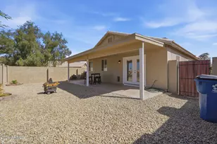 2074 S Lawther Dr, Apache Junction, AZ 85120 - Photo 33