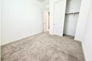3807 S 65th Ave, Phoenix, AZ 85043 - Photo 17