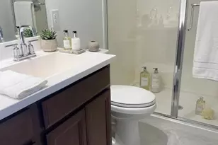 3807 S 65th Ave, Phoenix, AZ 85043 - Photo 9