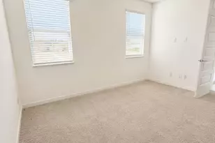 3807 S 65th Ave, Phoenix, AZ 85043 - Photo 9
