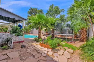 2420 W Mandalay Ln, Phoenix, AZ 85023 - Photo 35