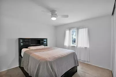 2420 W Mandalay Lane, Phoenix, AZ 85023 - Photo 9