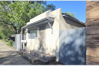 412 S San Francisco Street, Flagstaff, AZ 86001 - Photo 1