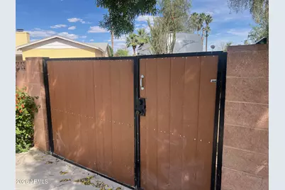 9041 N 42nd Avenue, Phoenix, AZ 85051 - Photo 9