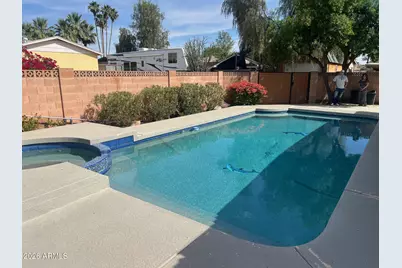 9041 N 42nd Avenue, Phoenix, AZ 85051 - Photo 13
