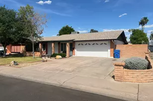 9041 N 42nd Ave, Phoenix, AZ 85051 - Photo 1