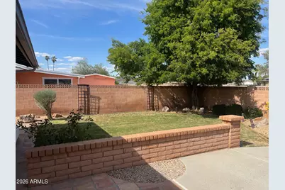 9041 N 42nd Avenue, Phoenix, AZ 85051 - Photo 11