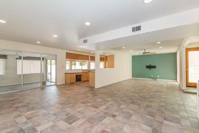 10832 N 38th Street, Phoenix, AZ 85028 - Photo 5