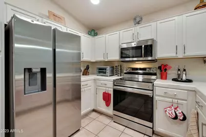 5174 W Kerry Lane, Glendale, AZ 85308 - Photo 15