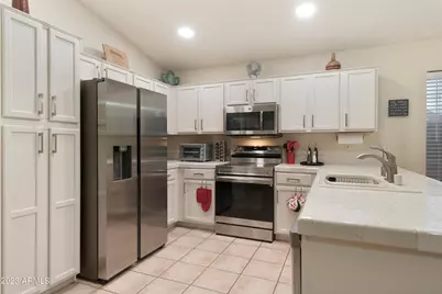 5174 W Kerry Lane, Glendale, AZ 85308 - Photo 13