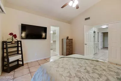 5174 W Kerry Lane, Glendale, AZ 85308 - Photo 19