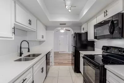 10444 N 69th Street #Apt 206, Paradise Valley, AZ 85253 - Photo 9
