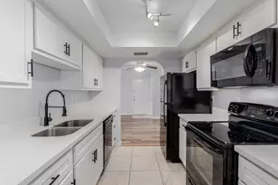 10444 N 69th St, Paradise Valley, AZ 85253 - Photo 17