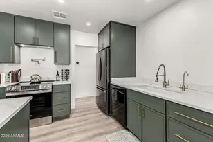 2539 E Campbell Ave, Phoenix, AZ 85016 - Photo 9
