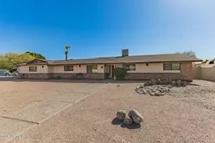 1047 E Fairfield St, Mesa, AZ 85203 - Photo 3