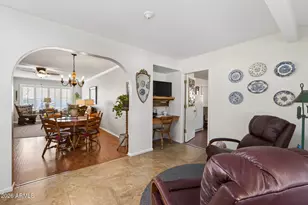 19826 N Signal Butte Cir, Sun City, AZ 85373 - Photo 21