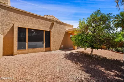 1019 E Desert Cove Avenue, Phoenix, AZ 85020 - Photo 43