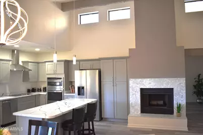 1019 E Desert Cove Avenue, Phoenix, AZ 85020 - Photo 9