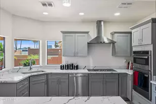 1019 E Desert Cove Ave, Phoenix, AZ 85020 - Photo 9