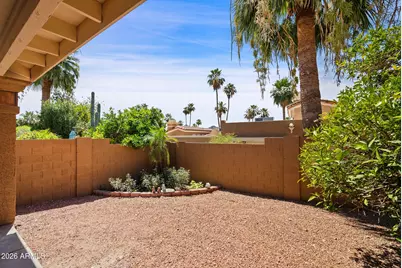 1019 E Desert Cove Avenue, Phoenix, AZ 85020 - Photo 7