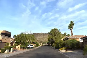 1019 E Desert Cove Ave, Phoenix, AZ 85020 - Photo 31